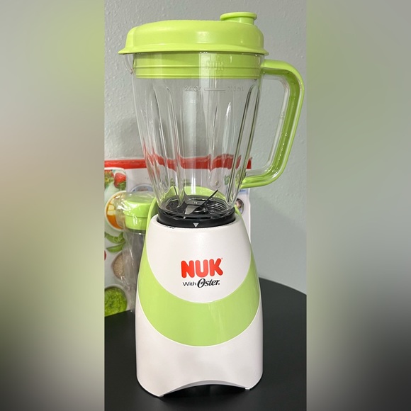 NUK Smoothie and Baby Food Maker Blender Set Oster Sippy Cup Cookbook Kitchen - Picture 4 of 15